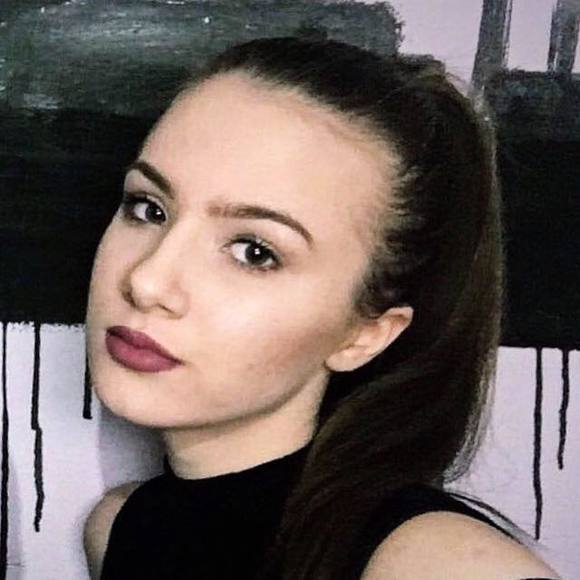 Meet your Posher, Meryem - Picture 1 of 1